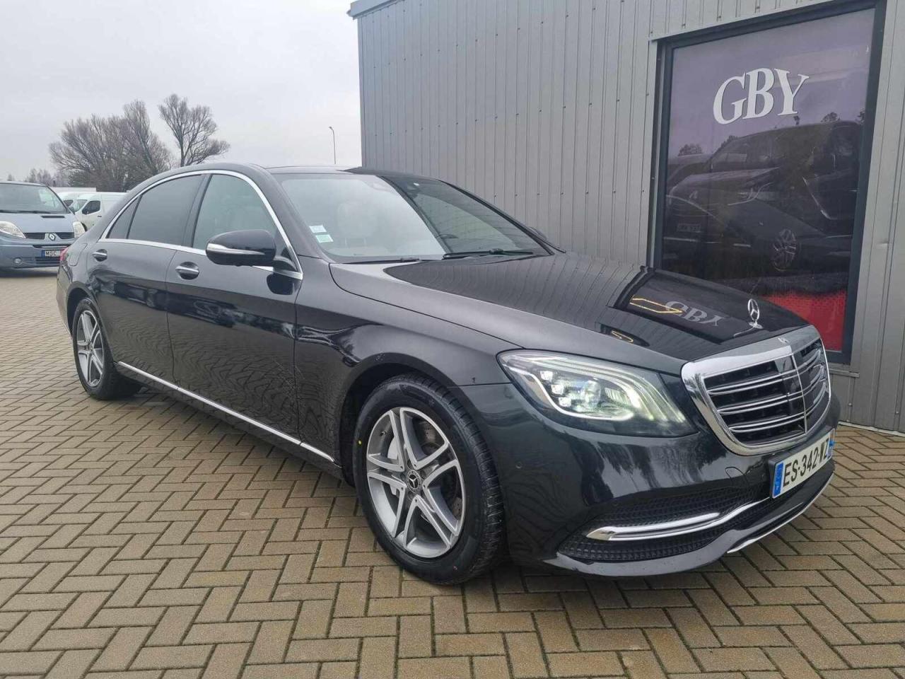 Mercedes Benz S400